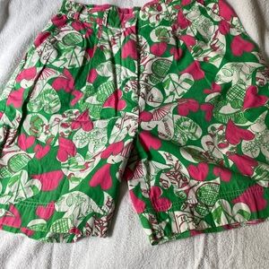 Very rare vintage Lilly Pulitzer Golf shorts size 8 great condition